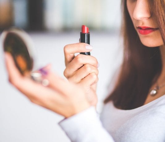 Morning makeup routine tips